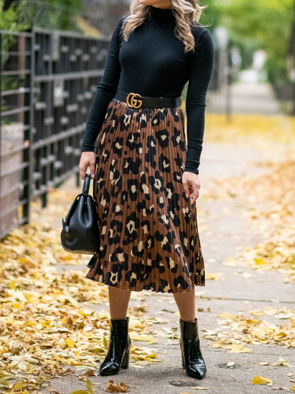 Worthington Leopard Print Brown and Black Pleated Skirt Size L